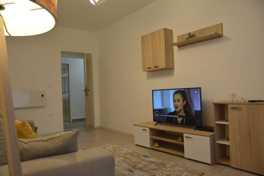Sunrise Apartment Petroşani Eksteriør bilde